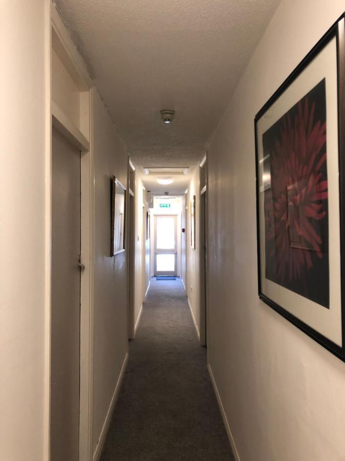 The Bell Hotel ニュータウン エクステリア 写真